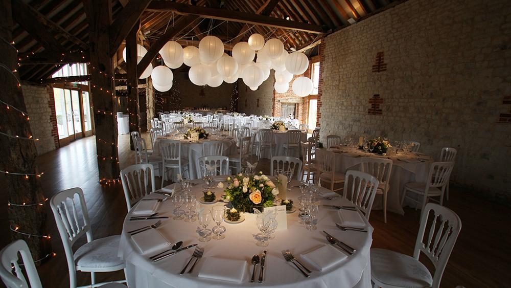 small paper lanterns for weddings