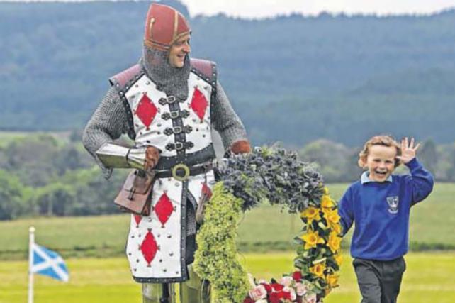 Lantern Procession celebrates 700th anniversary of Bannockburn